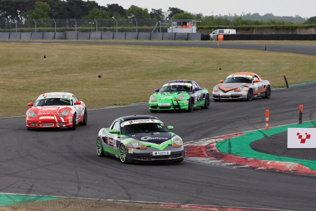 Dramatic Snetterton sees Two Double and Two First Time Winners!