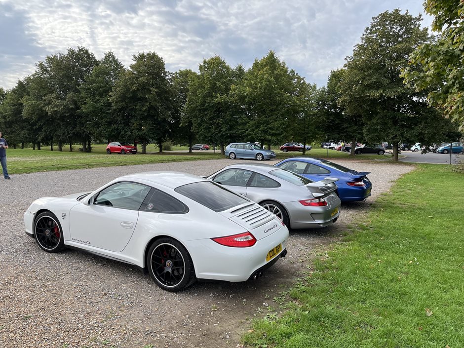 Photo 4 from the 2022 Sept 4th - Dorking Coffee & Cars @ Denbies gallery