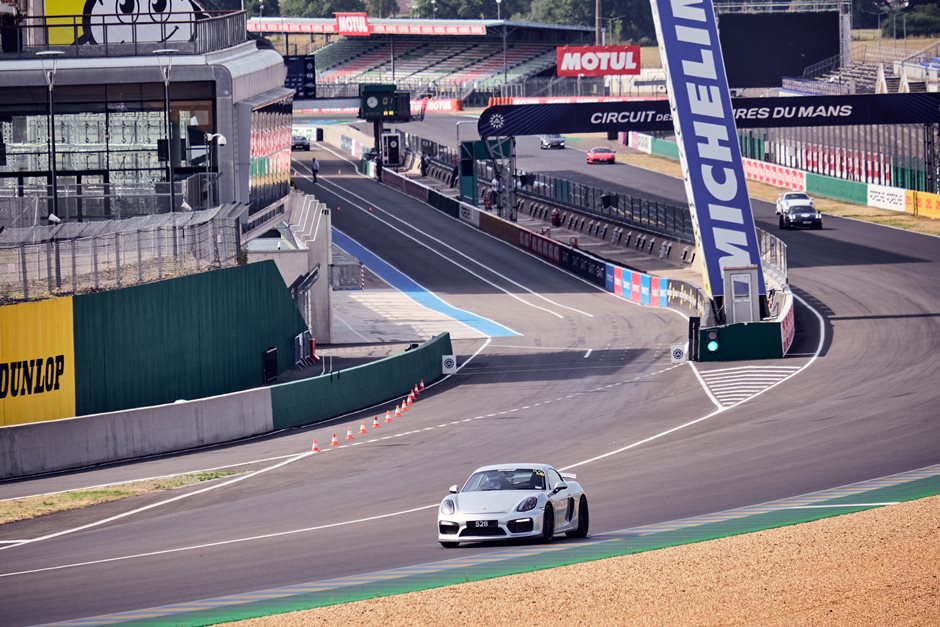 Photo 9 from the 2019 Le Mans trackday gallery