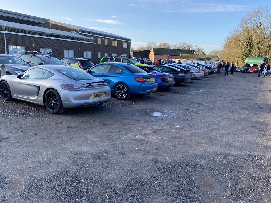 Photo 4 from the 2022 January 9th - R29 Meet at Fairoaks Airport gallery