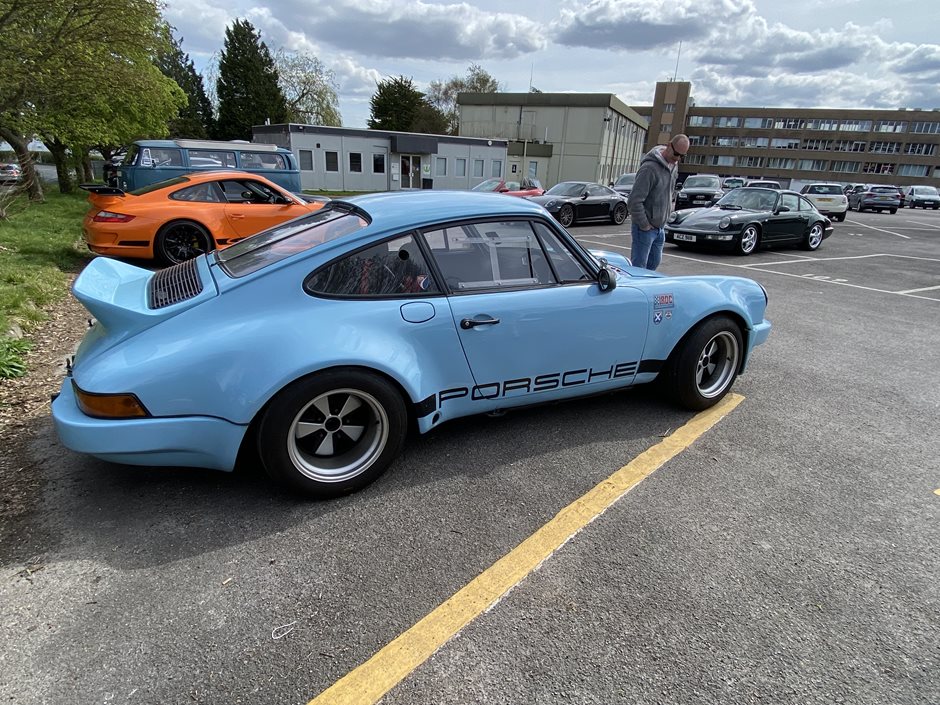 Photo 15 from the 2022 April 10th - R29 meet at Redhill Aerodrome gallery