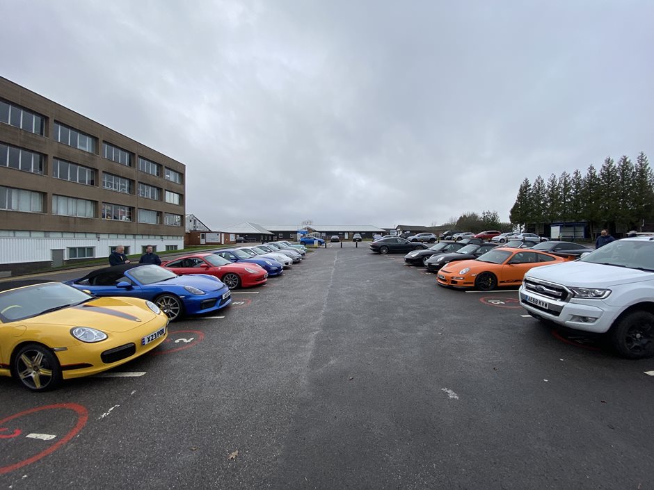 Photo 5 from the 2021 Dec 12th - R29 Meet at Redhill Aerodrome gallery