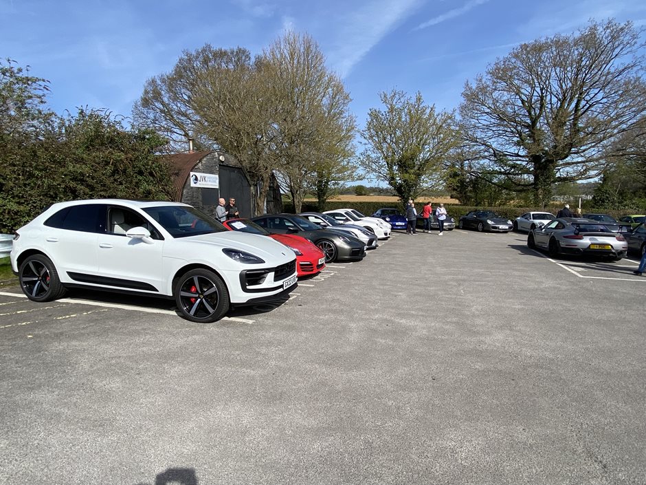 Photo 10 from the 2022 April 10th - R29 meet at Redhill Aerodrome gallery