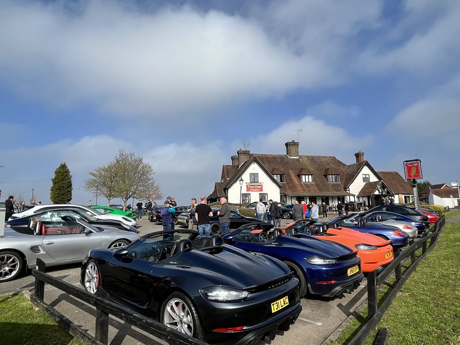 2023 April 9th - R29 Monthly Meet at The Owl