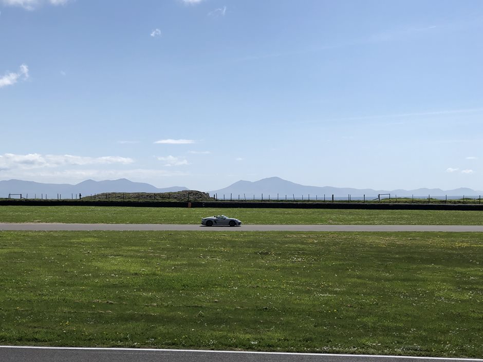 Photo 52 from the R9 Llandudno 2022 gallery