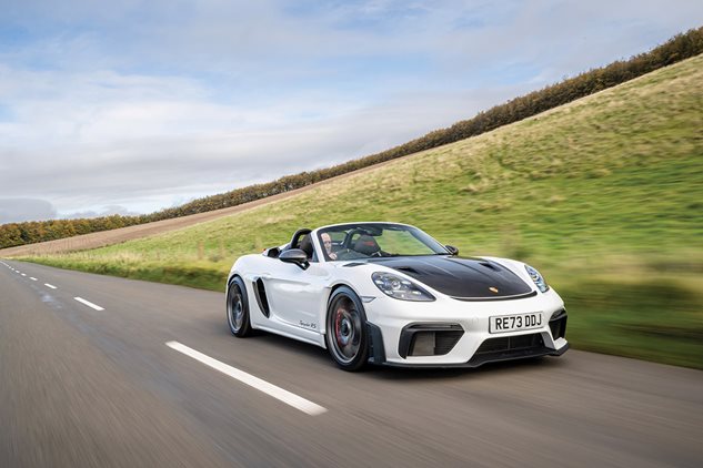 Curtain closer – the 718 Spyder RS 