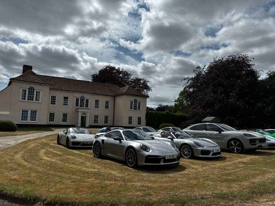 Photo 11 from the Porsches & Picnics 2026 gallery
