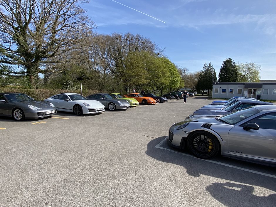 Photo 7 from the 2022 April 10th - R29 meet at Redhill Aerodrome gallery