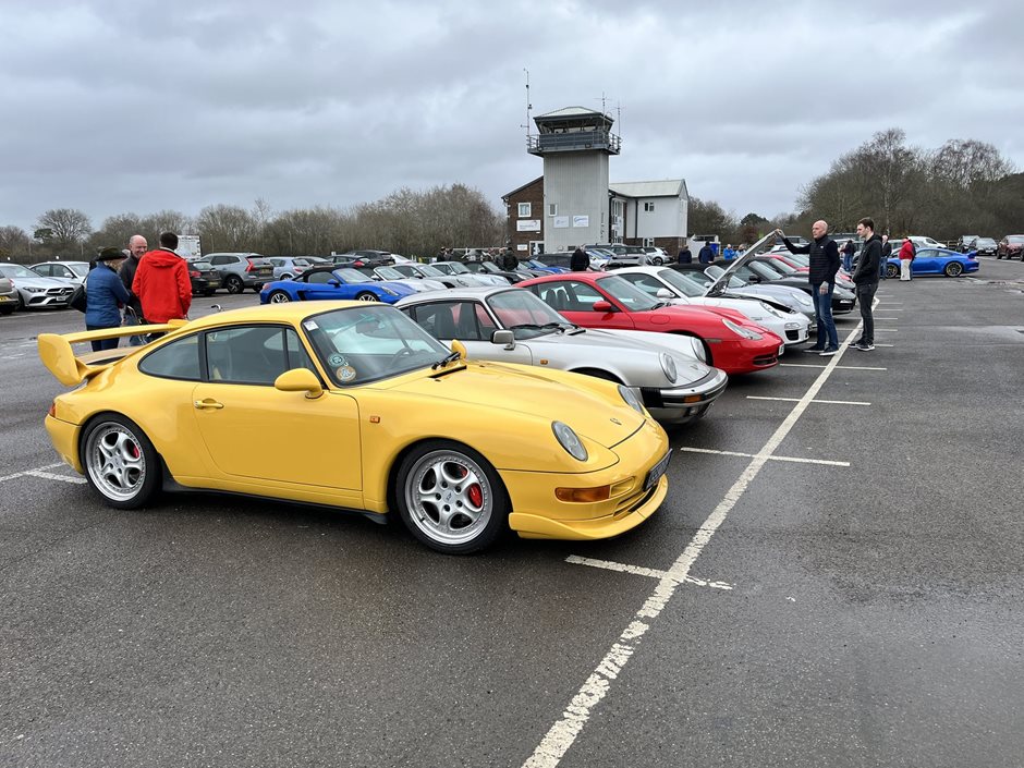 Photo 1 from the 2023 March 12th - R29 Meet @ Blackbushe Airport gallery