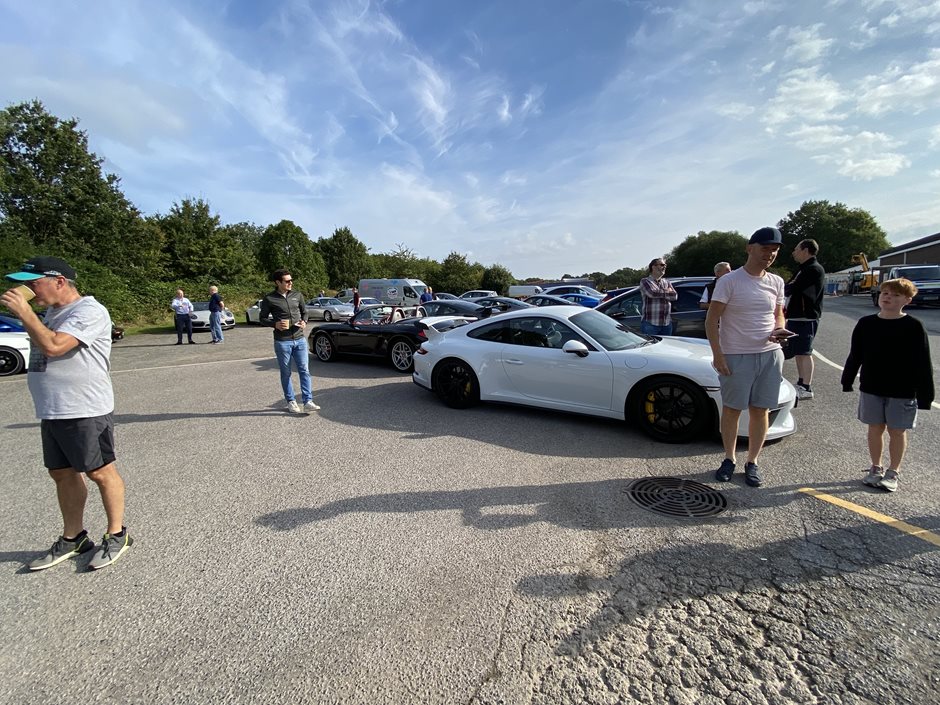 Photo 10 from the 2021 Sept 12th - R29 Monthly Meet @ Fairoaks Airport gallery