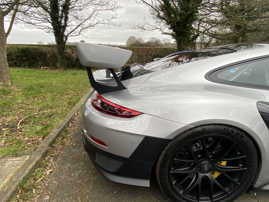Photo 5 from the 2022 February 13th - R29 Monthly Meet at Redhill Aerodrome gallery