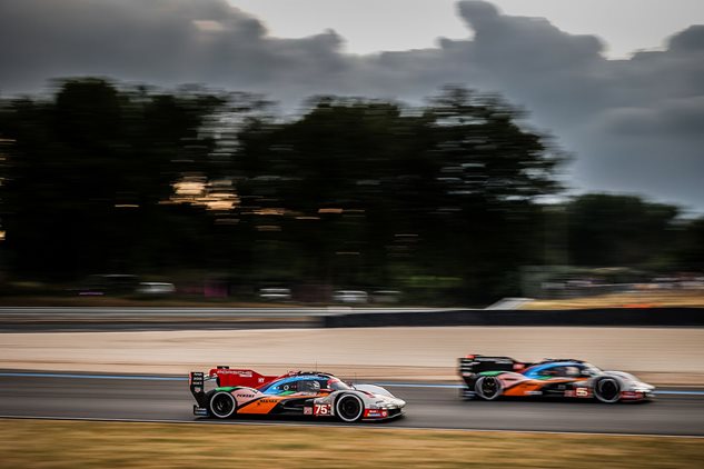 A tough 24 hours for Porsche Penske Motorsport
