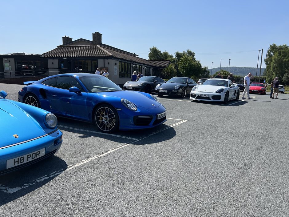 Photo 9 from the 2022 Morgan factory tour gallery