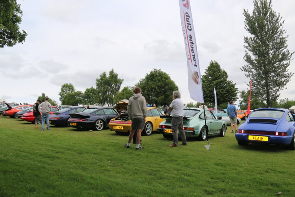 Photo 24 from the Classics At The Clubhouse - Aircooled Edition gallery