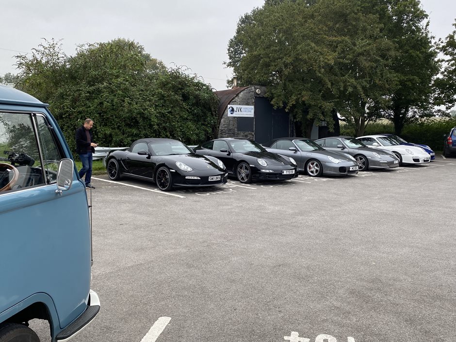 Photo 1 from the 2021 Oct 10th - R29 Monthly Meet @ Redhill Aerodrome gallery
