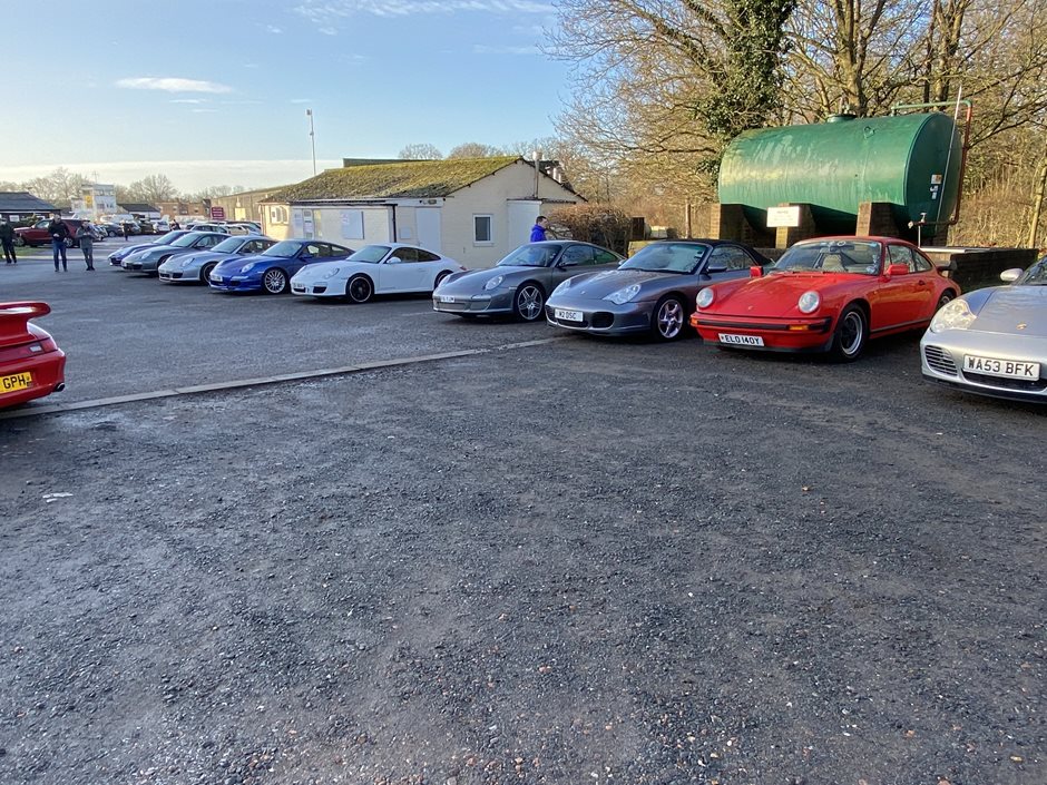 Photo 13 from the 2022 January 9th - R29 Meet at Fairoaks Airport gallery