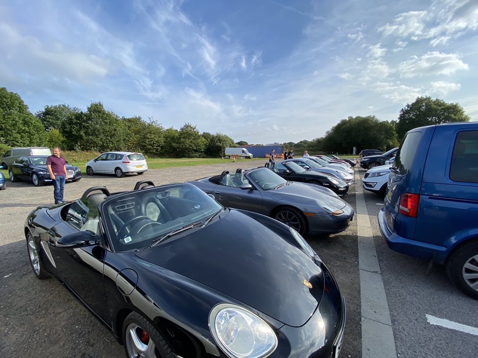 Photo 5 from the 2021 Sept 12th - R29 Monthly Meet @ Fairoaks Airport gallery