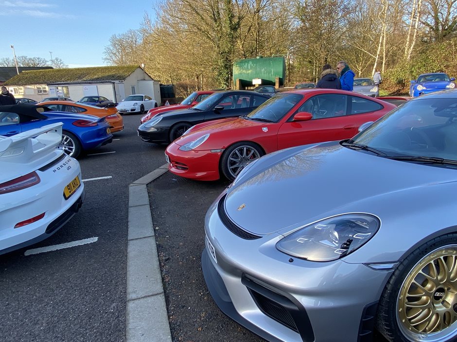 Photo 10 from the 2022 January 9th - R29 Meet at Fairoaks Airport gallery