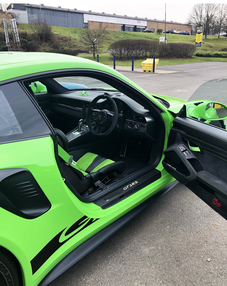 Photo 9 from the MINT gallery