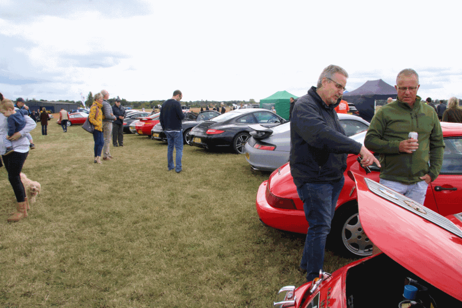 Photo 107 from the West London Aero Club - Members' Day gallery