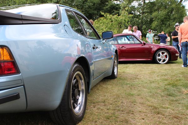 Photo 13 from the R9 Annual Concours gallery