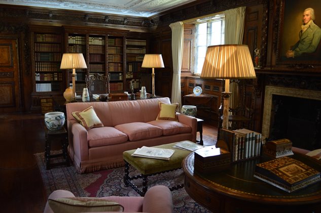 Photo 8 from the R29 2017-06-11 Hever Castle gallery