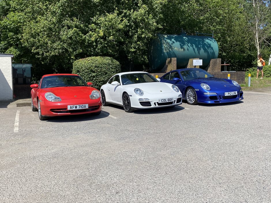 Photo 29 from the 2021 July 18th - R29 Meet at Fairoaks Airport gallery