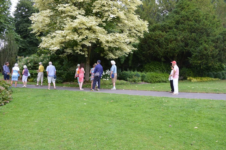 Photo 2 from the R29 2018-07-21 West Dean Gardens gallery