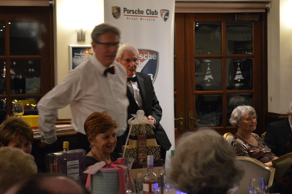 Photo 9 from the R29 20171208 Christmas Dinner gallery