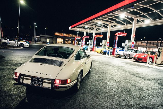 Keep your classic Porsche running with Esso