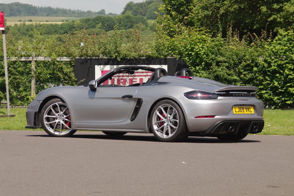 Photo 12 from the 2021 July 16th - R29 Thruxton Driving Day gallery