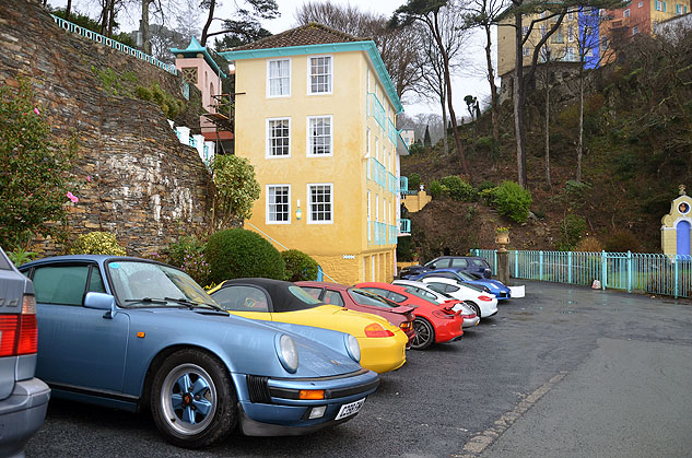 Photo 26 from the Portmeirion 2017 gallery