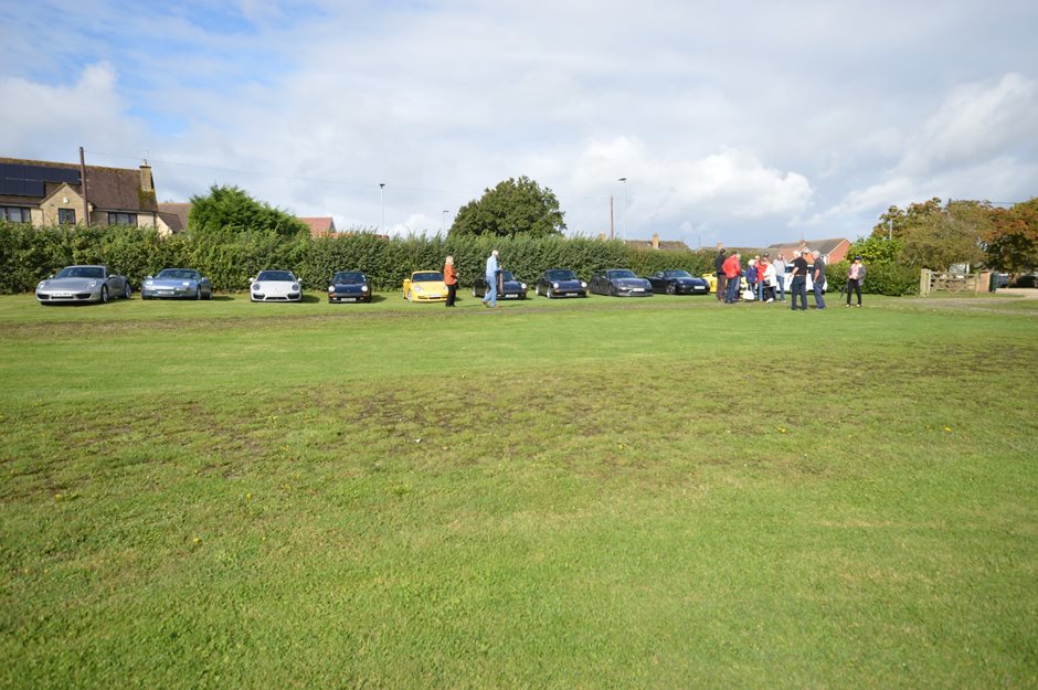 Photo 3 from the R29 2019-09-28 Spirited Drive to Marlborough and Avebury gallery