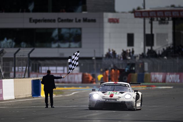 Podium finish for Porsche at Le Mans 