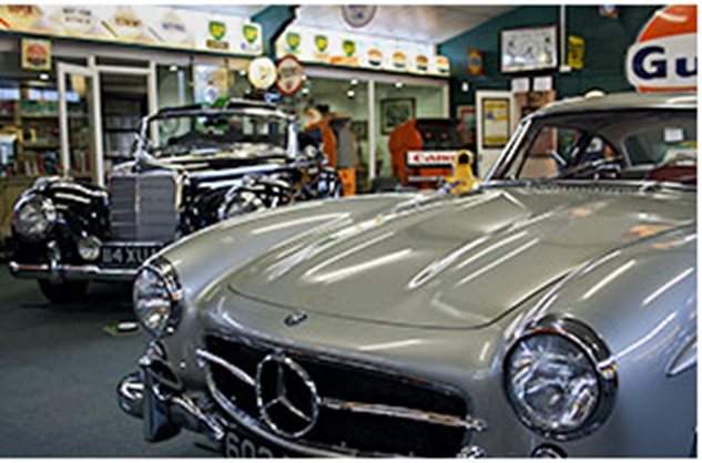 Photo 5 from the R29 2016-08-13 Robert and Tanya Lewis Collection gallery