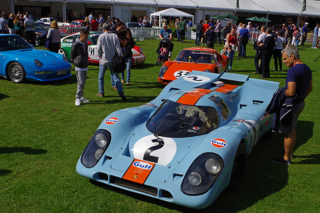 Video: Porsche Classics at the Castle