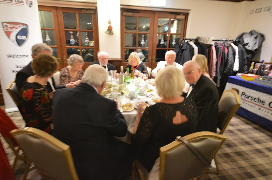 Photo 4 from the R29 20171208 Christmas Dinner gallery