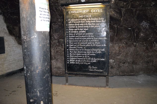 Photo 3 from the R29 2015-11-14 Chislehurst Caves gallery