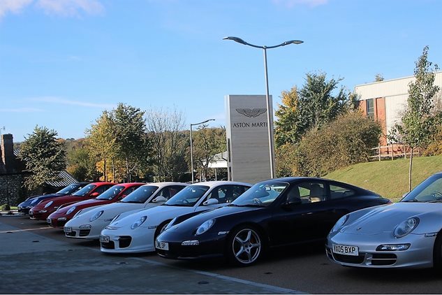 Aston Martin Tour
