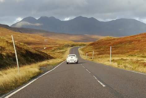The road to the mountains
