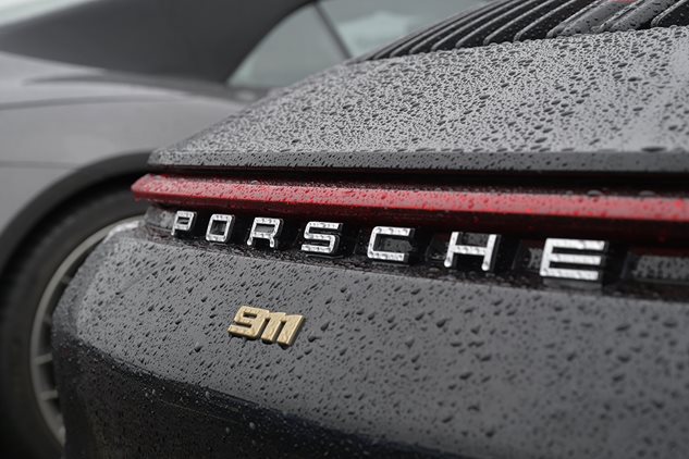 Record Porsche performance for Oracle Car Finance