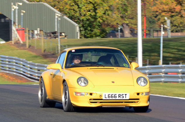 Photo 4 from the Trackday Oulton Nov 16 gallery