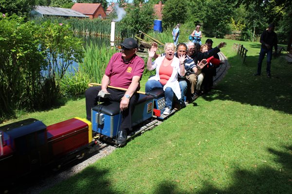 Photo 20 from the Summer Picnic gallery