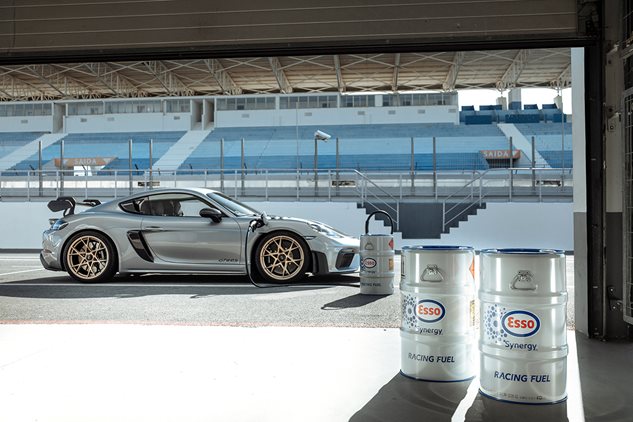 Porsche invests a further $75m into eFuel production