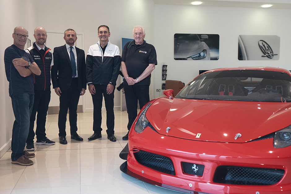 Photo 21 from the Porsche Centre Colchester Service Clinic gallery