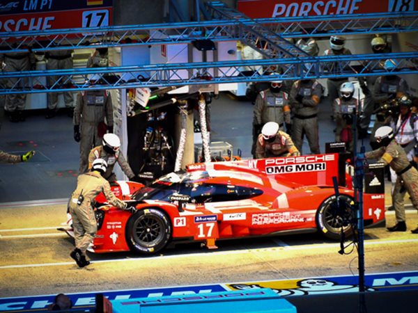 Photo 1 from the 24 Heures du Mans 2015 gallery