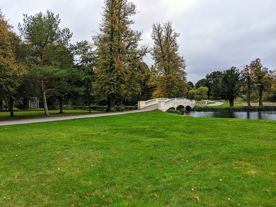 Photo 30 from the Donnington Grove gallery
