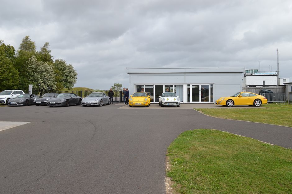 Photo 9 from the R29 2019-08-10 Thruxton Experience - skid pan and circuit gallery