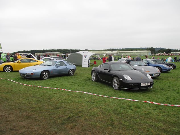 Photo 3 from the R29 2015-08-30 Dunsfold gallery