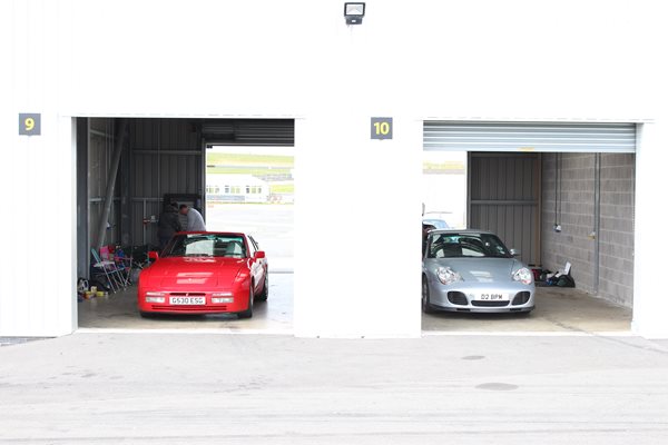 Photo 9 from the Anglesey Track Day gallery